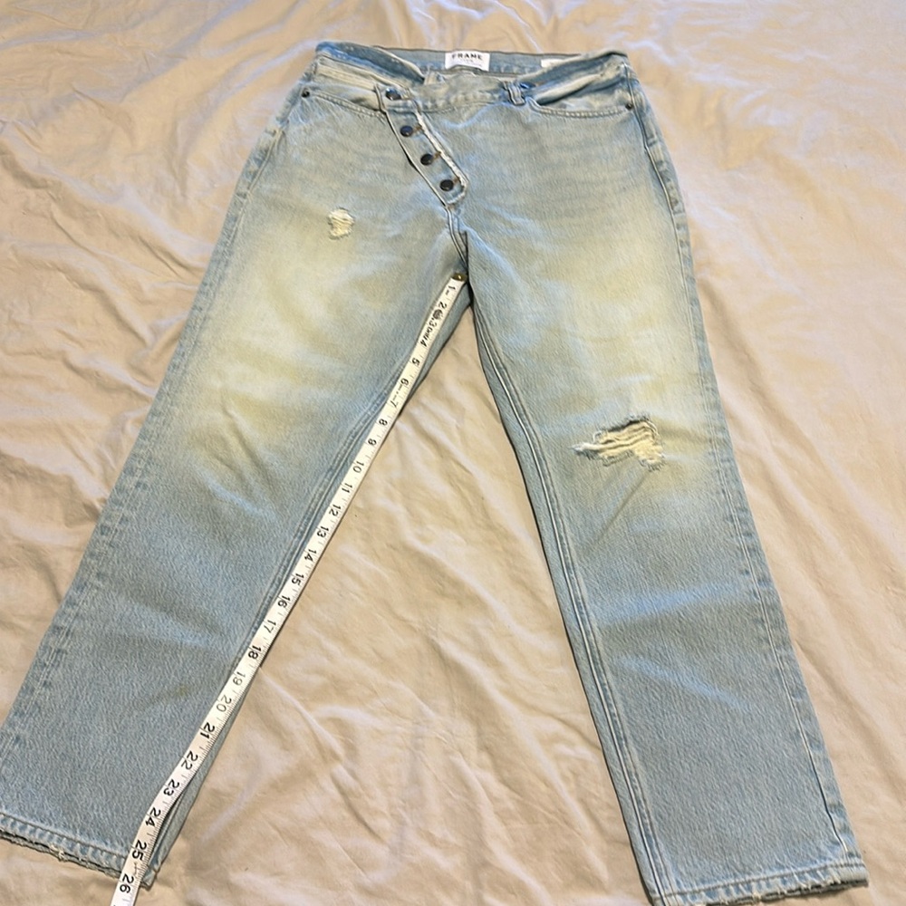 FRAME Denim Le Pegged Jeans - unique off center button fly